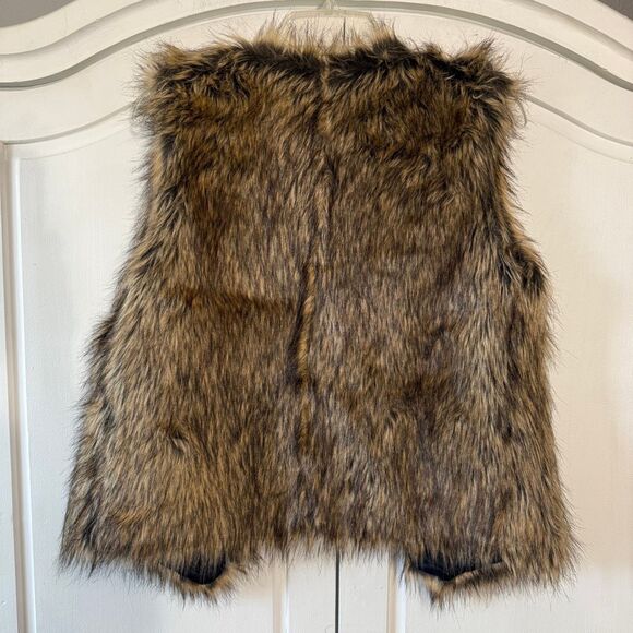 TCEC Faux Fur Fully Lined Vest, Size Medium - Picture 4 of 9